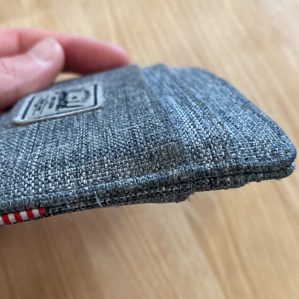 Herschel Supply Company Light Grey Heather Cardholder Wallet - Picture 3 of 3